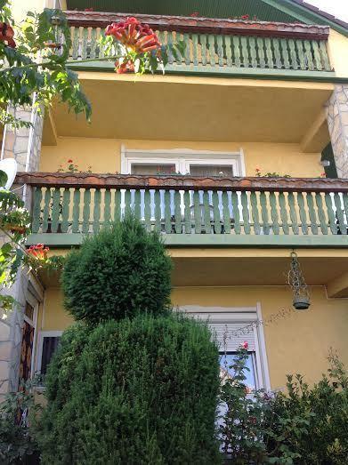 Grill Garten Vendeghaz Hotel Кестели Екстериор снимка