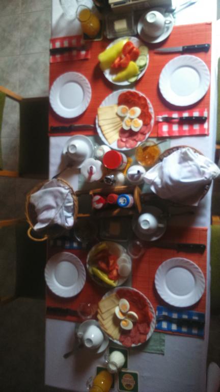 Grill Garten Vendeghaz Hotel Кестели Екстериор снимка